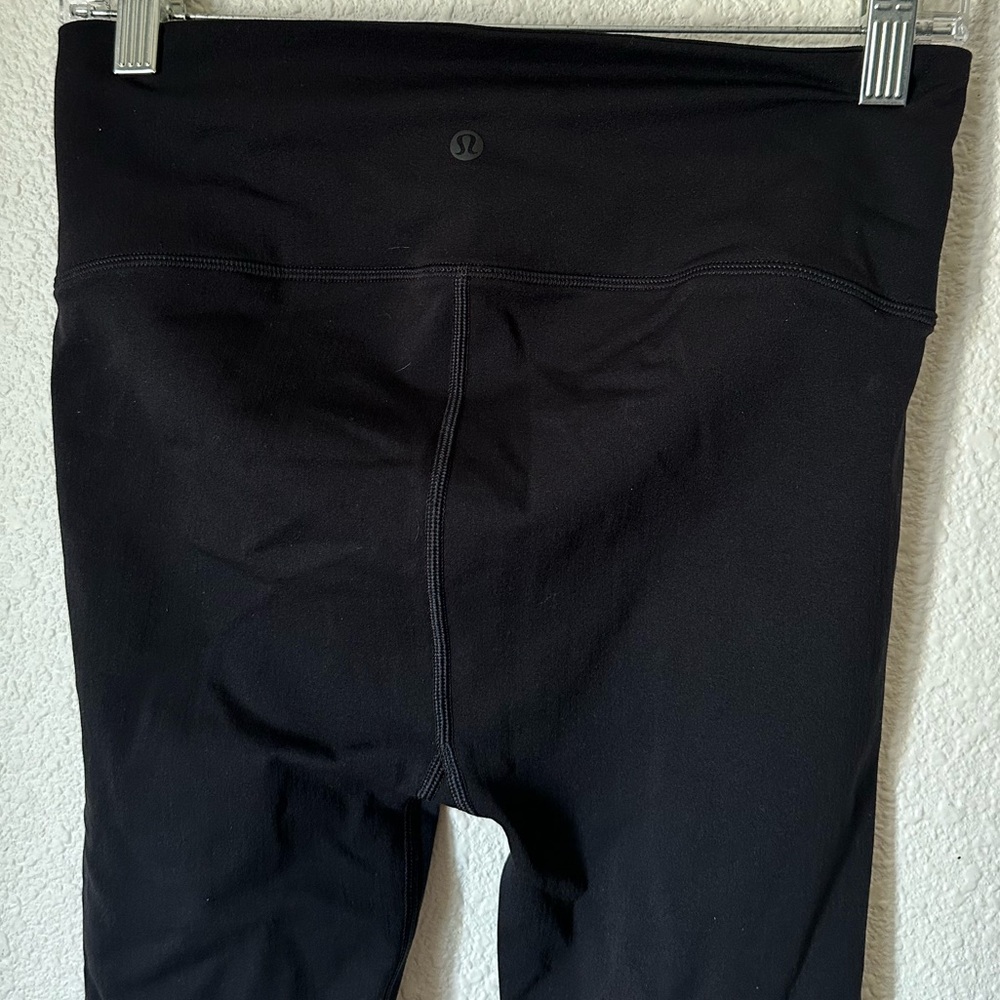 Black lululemon leggings